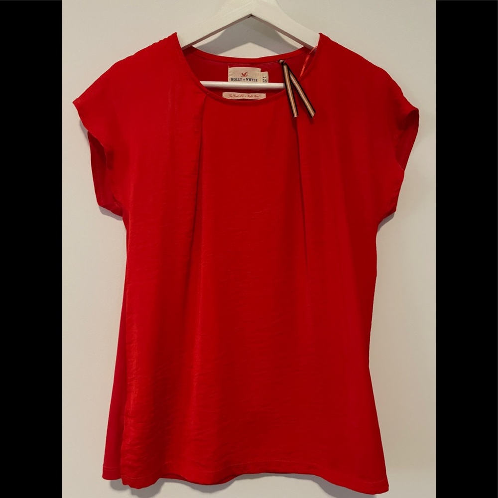 Top satin by  Lindex, S-M, red